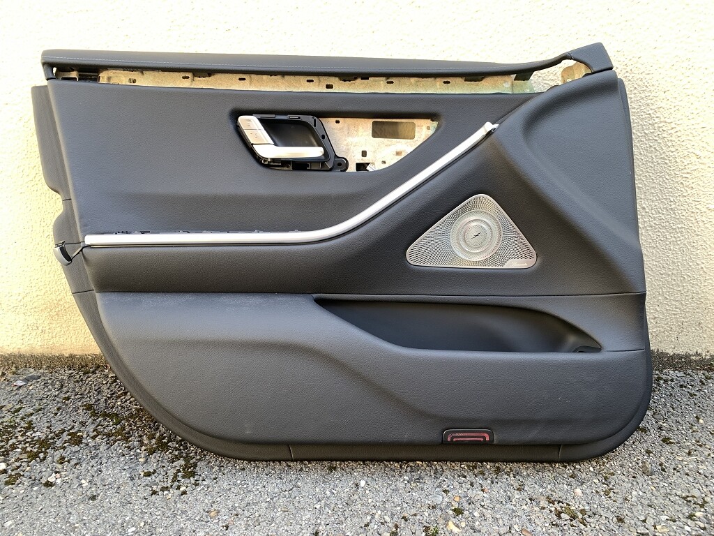 Mercedes Benz S-Klasse 223 Türverkleidung vorne links schwarz Burmester