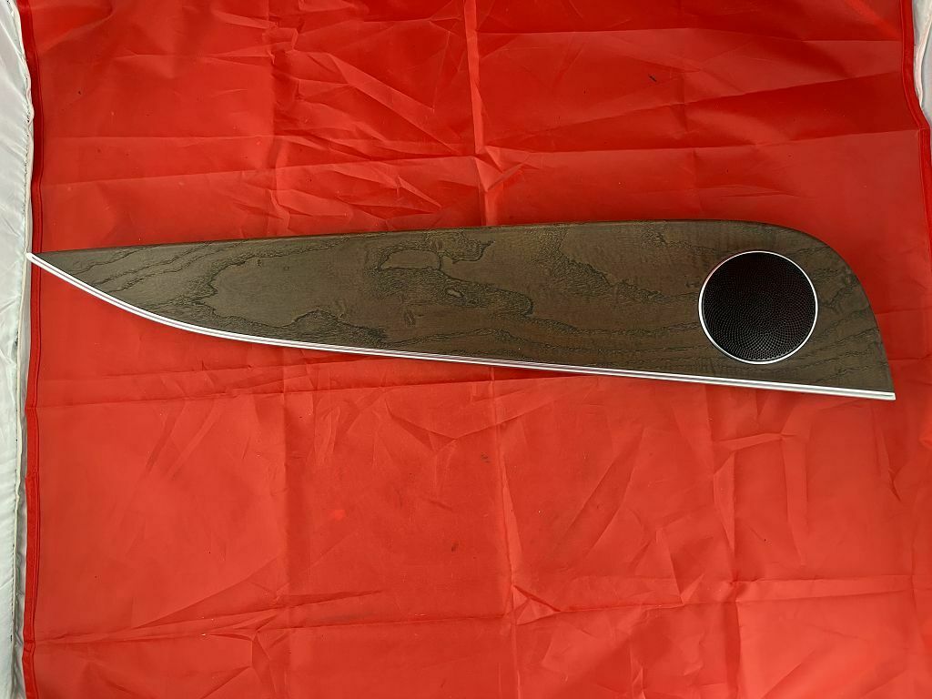 Mercedes E-Klasse 213 Zierleiste Türe hinten links Holz Esche braun Ambiente