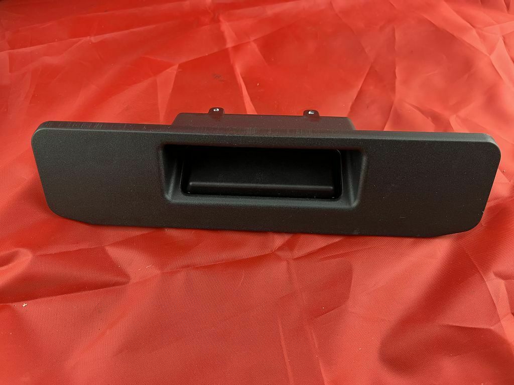 A1667500493 Original Mercedes CLA GLA A 117 156 176 Heckklappe Kofferraum Griff