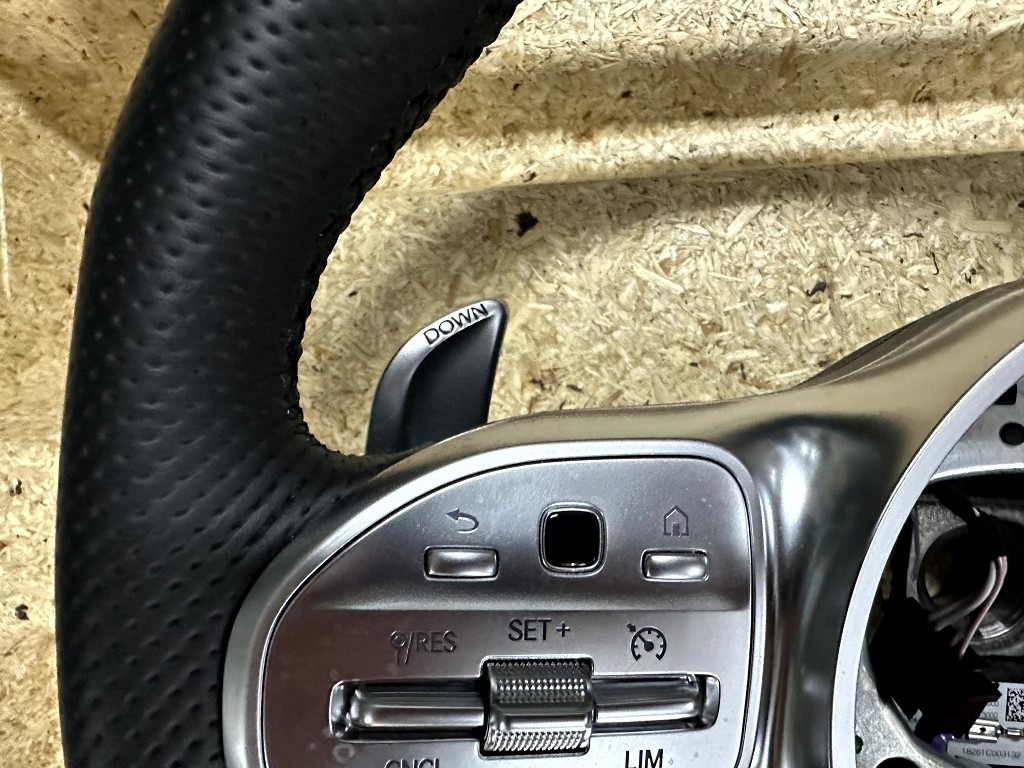 A0004608413 Original Mercedes CLA GLE A C E S Klasse 63 AMG Lenkrad – Bild 5