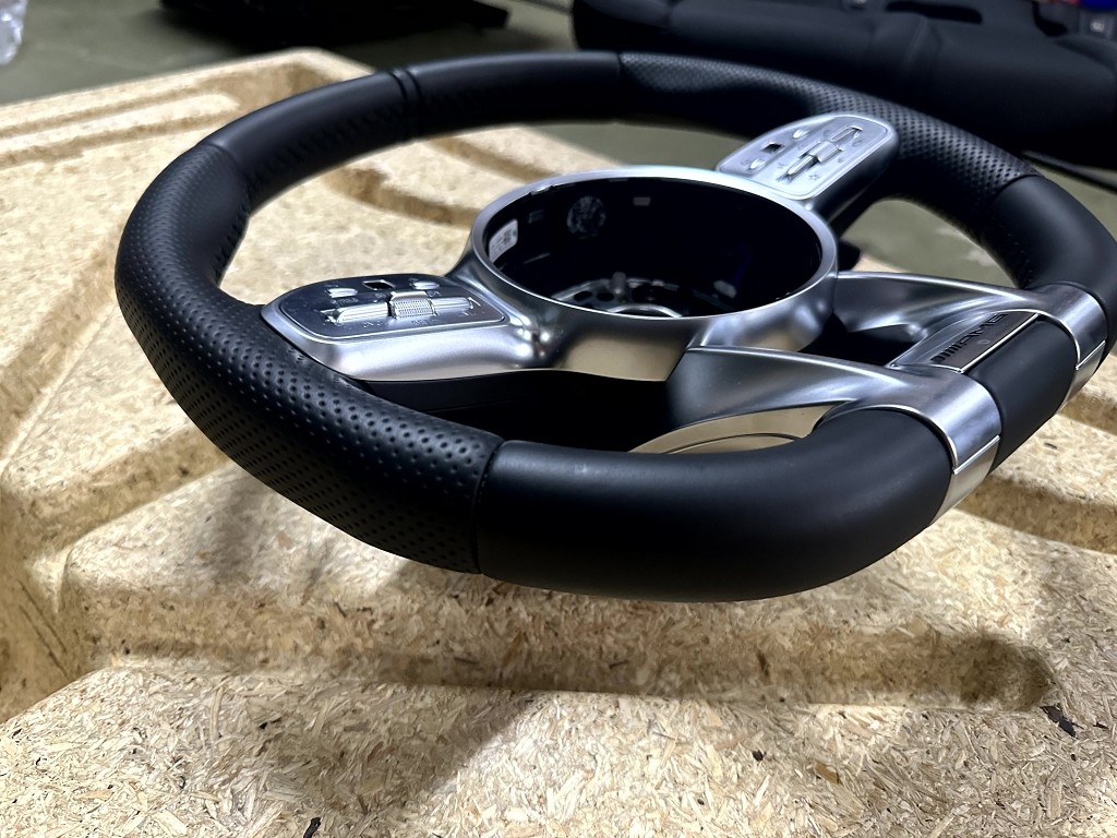 A0004608413 Original Mercedes CLA GLE A C E S Klasse 63 AMG Lenkrad – Bild 6