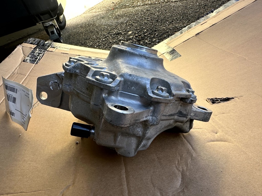 A2053304207 Mercedes C E Klasse 205 213 238 GLC 253 CLS 257 Vorderachsgetriebe – Bild 3