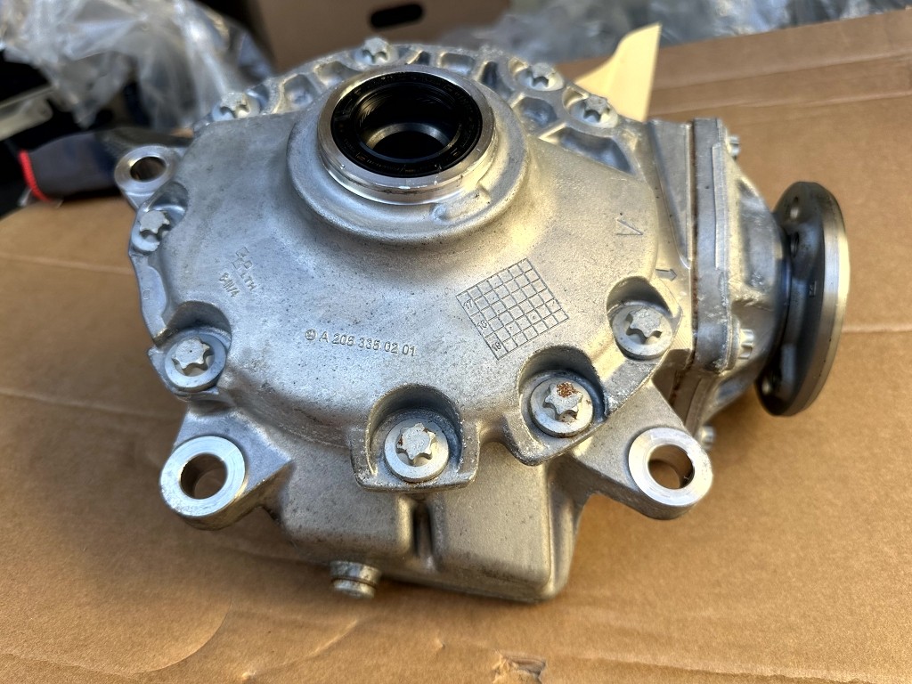 A2053304207 Mercedes C E Klasse 205 213 238 GLC 253 CLS 257 Vorderachsgetriebe – Bild 5