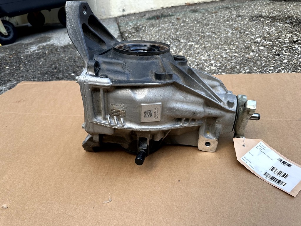 A2053506718 Origin. Mercedes C E Klasse 205 213 238 CLS 257 GLC 253 Differential – Bild 3