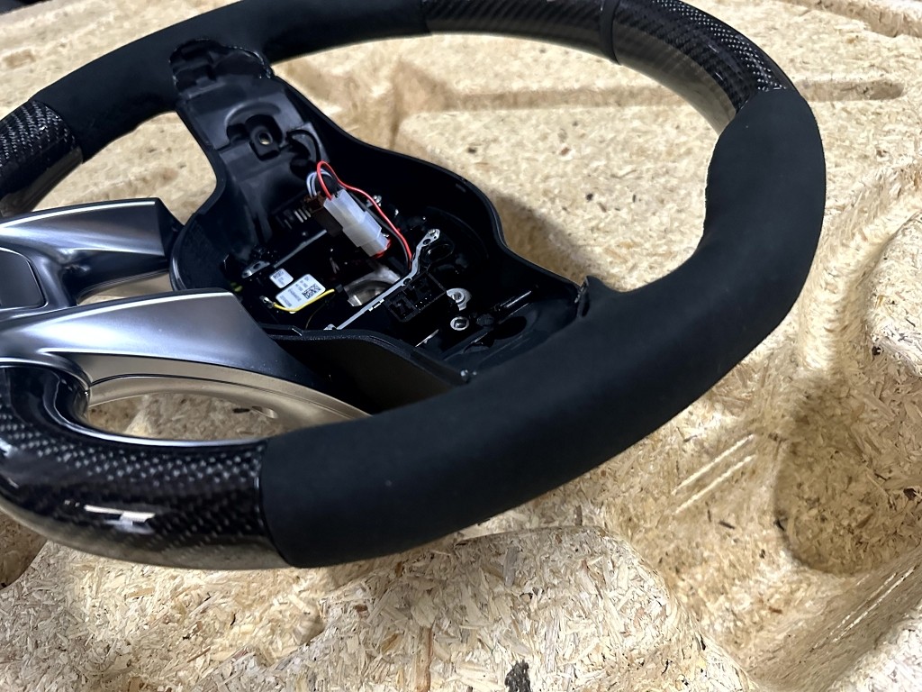 A0004606009 Original Mercedes CLA GLE A C E S 63 AMG Carbon Lenkrad beheizt – Bild 7