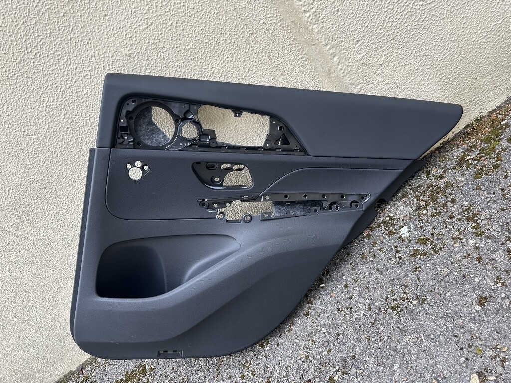 A1677373800 Mercedes GLE 167 Türverkleidung hinten rechts Leder schwarz