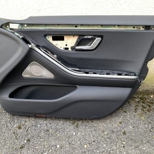 Mercedes S-Klasse 223 Türverkleidung vorne rechts schwarz Burmester