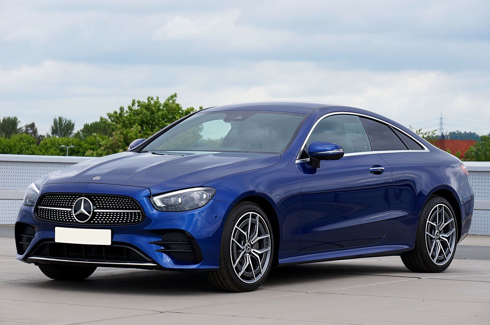 Mercedes  E-Klasse 238 Rückfahrkamera nachrüsten in Sindelfingen