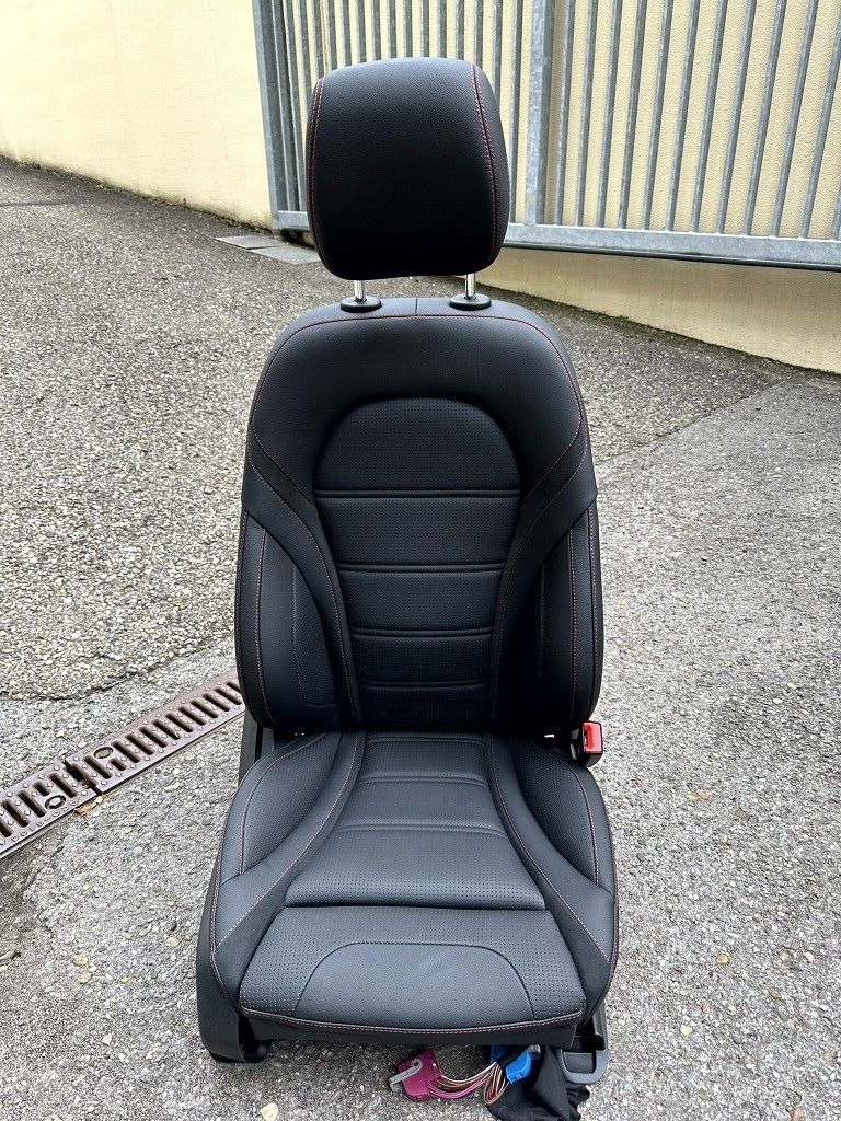 Mercedes GLC 253 Beifahrer Sitz rechts Leder schwarz rote Naht Memory