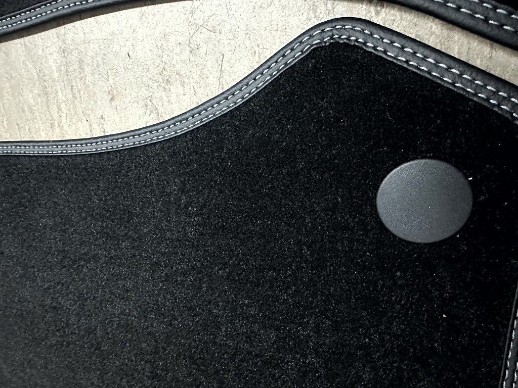 A2536802902 Original Mercedes GLC 253 Designo Fussmatten Satz schwarz NEU – Bild 7