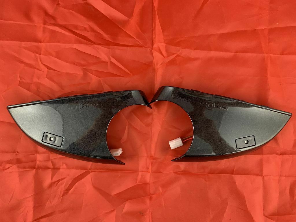 A2318104700 Original Mercedes SLK SL R231 172 Logo Projektor Spiegelkappen Satz