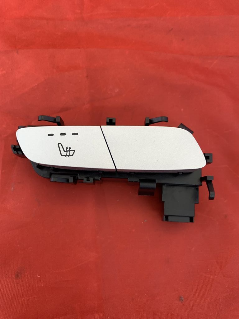 Mercedes C Klasse 205 204 GLC 253 Schalterblock (tuer links) A2139057302